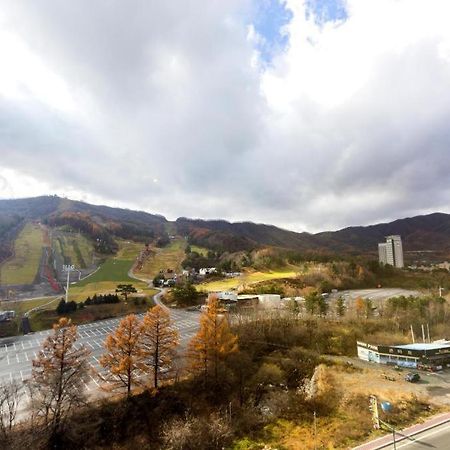 Pyeongchang The White View Exterior photo