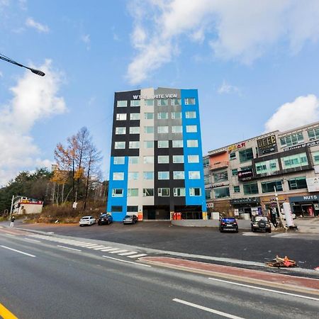 Pyeongchang The White View Exterior photo