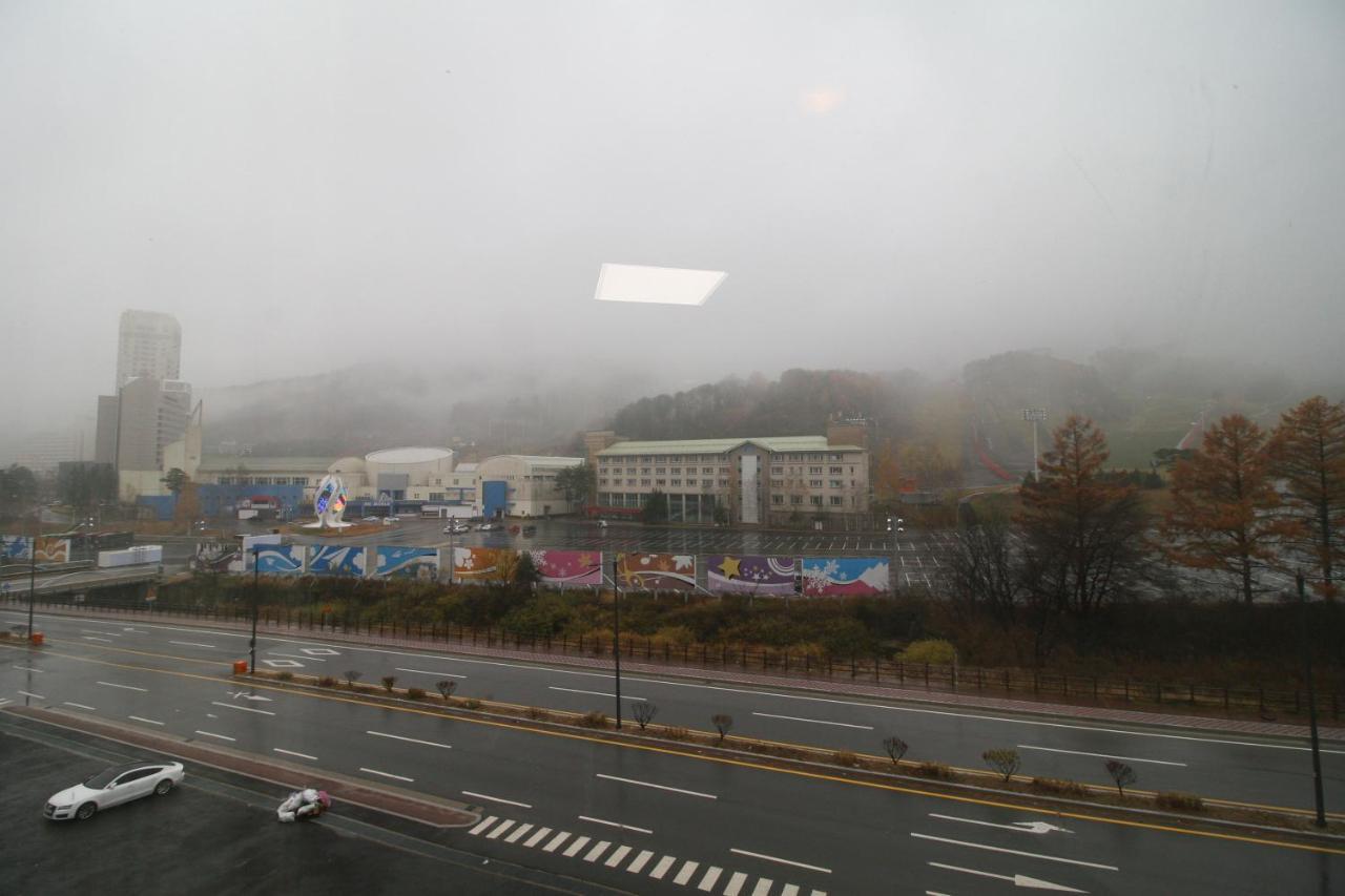 Pyeongchang The White View Exterior photo